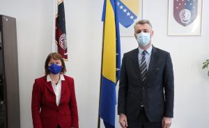 Foto: Press služba KS / Sastanak premijera Forte i šefice misije OSCE-a u BiH Kathleen Kavalec
